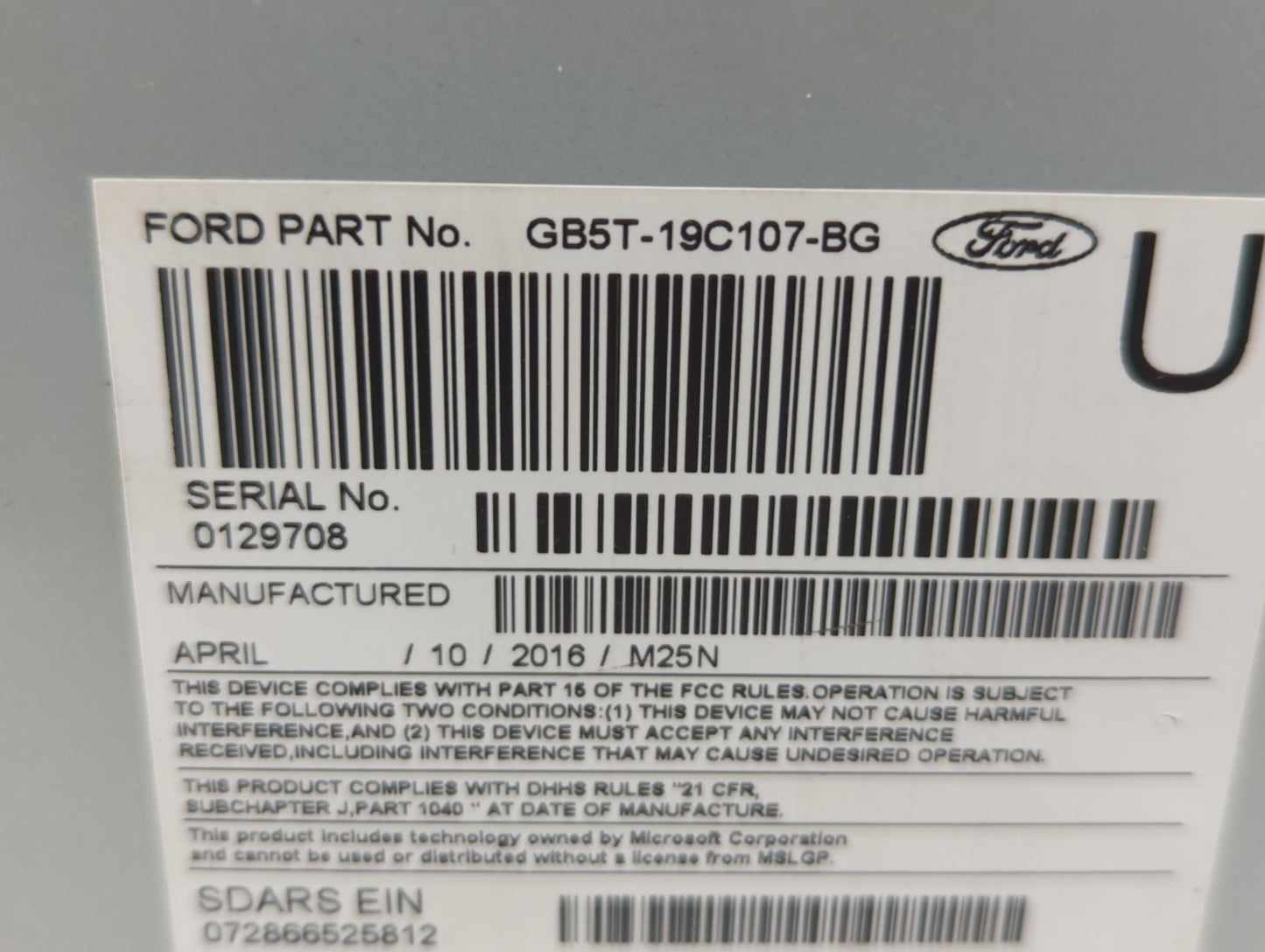 2016-2017 Ford Explorer Am Fm Cd Player Radio Receiver - Oemusedautoparts1.com