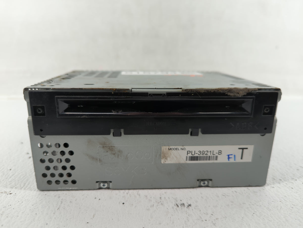 2016-2017 Ford Explorer Am Fm Cd Player Radio Receiver 515794 - Oemusedautoparts1.com