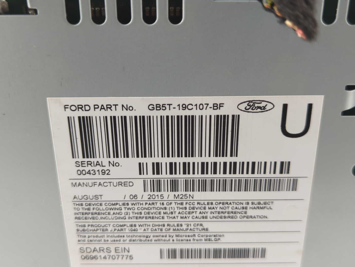 2016-2017 Ford Explorer Am Fm Cd Player Radio Receiver - Oemusedautoparts1.com