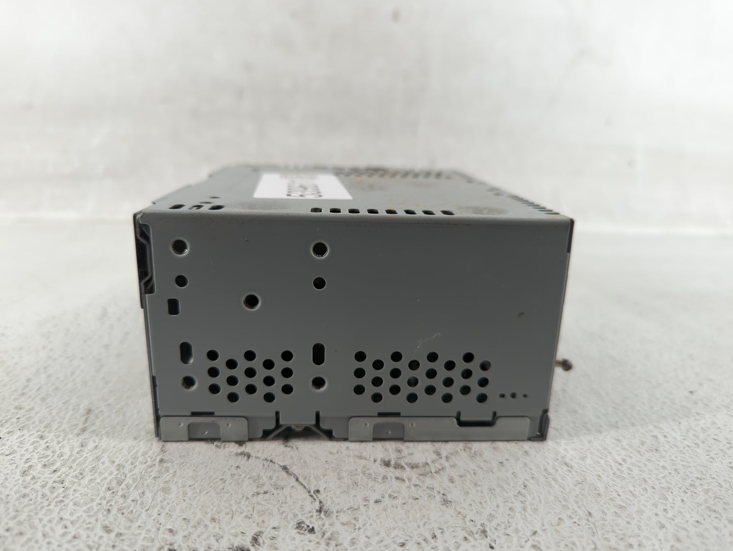 2016-2017 Ford Explorer Am Fm Cd Player Radio Receiver - Oemusedautoparts1.com