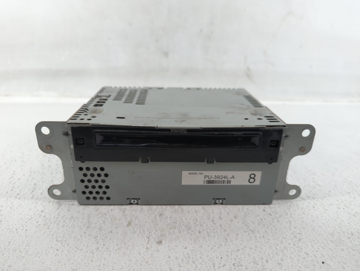 2016-2016 Ford Explorer Am Fm Cd Player Radio Receiver - Oemusedautoparts1.com