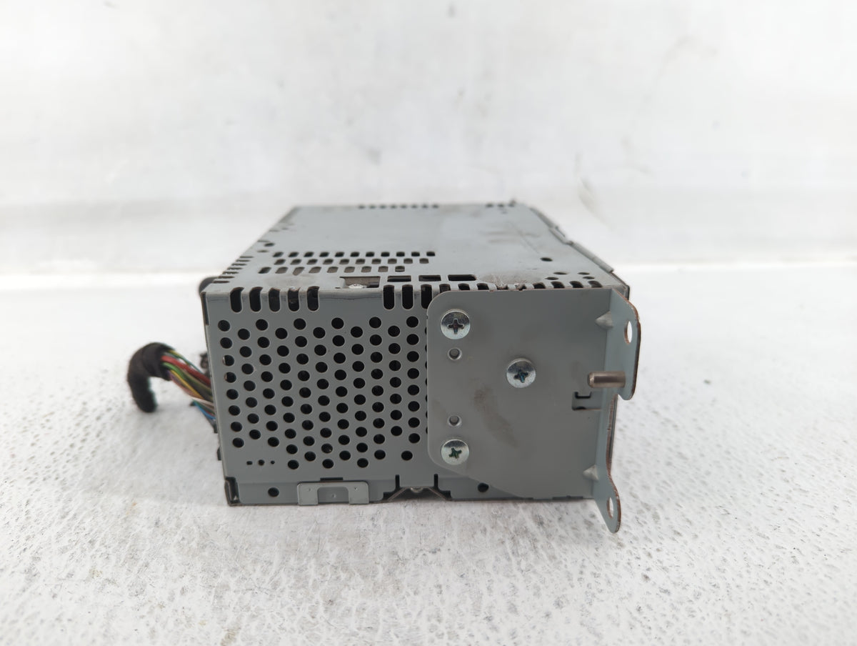 2016-2016 Ford Explorer Am Fm Cd Player Radio Receiver 549061 - Oemusedautoparts1.com