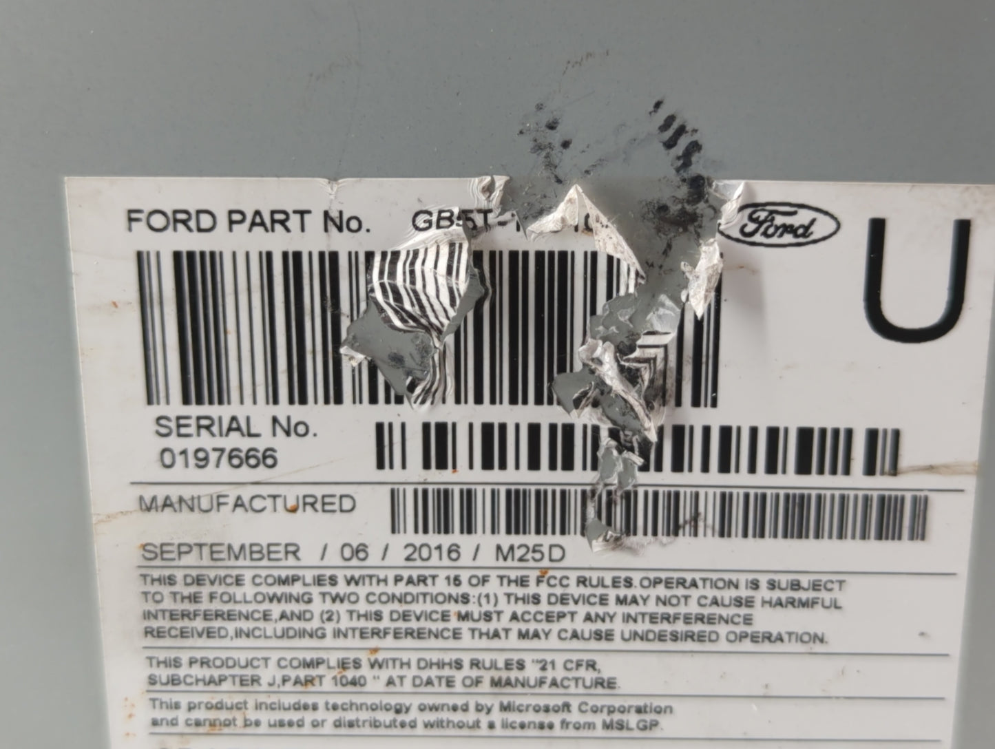 2016-2017 Ford Explorer Am Fm Cd Player Radio Receiver - Oemusedautoparts1.com