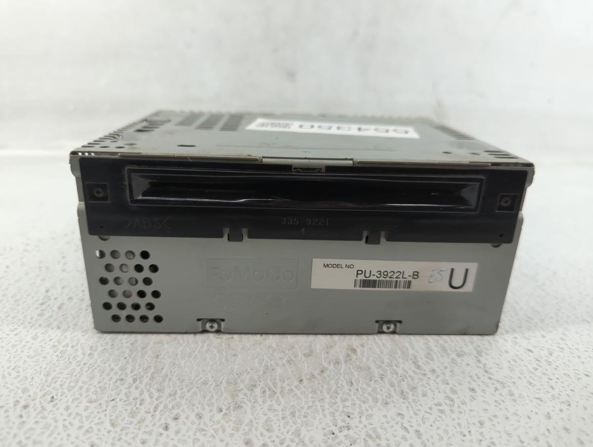 2016-2017 Ford Explorer Am Fm Cd Player Radio Receiver 554350 - Oemusedautoparts1.com