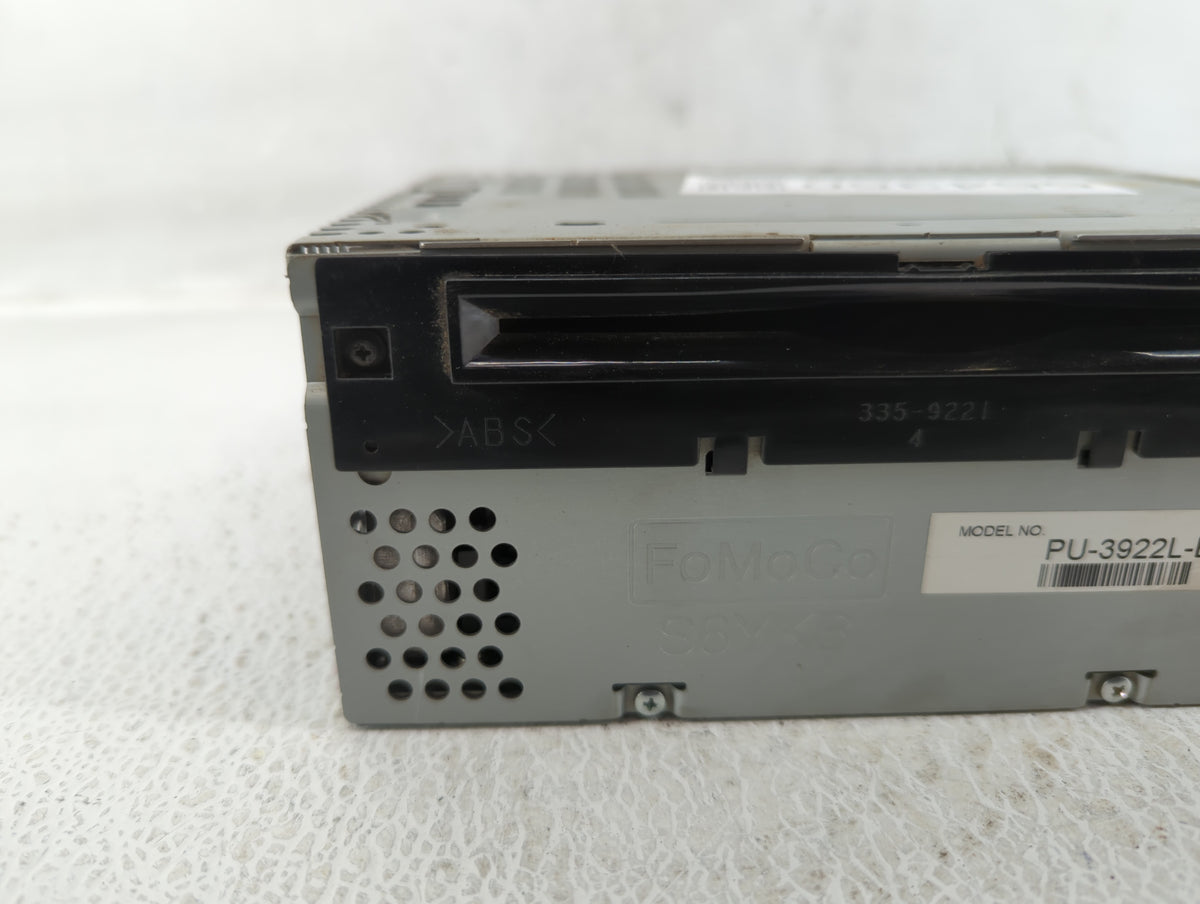 2016-2017 Ford Explorer Am Fm Cd Player Radio Receiver 554350 - Oemusedautoparts1.com