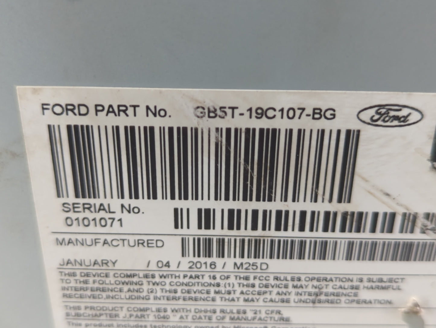 2016-2017 Ford Explorer Am Fm Cd Player Radio Receiver - Oemusedautoparts1.com