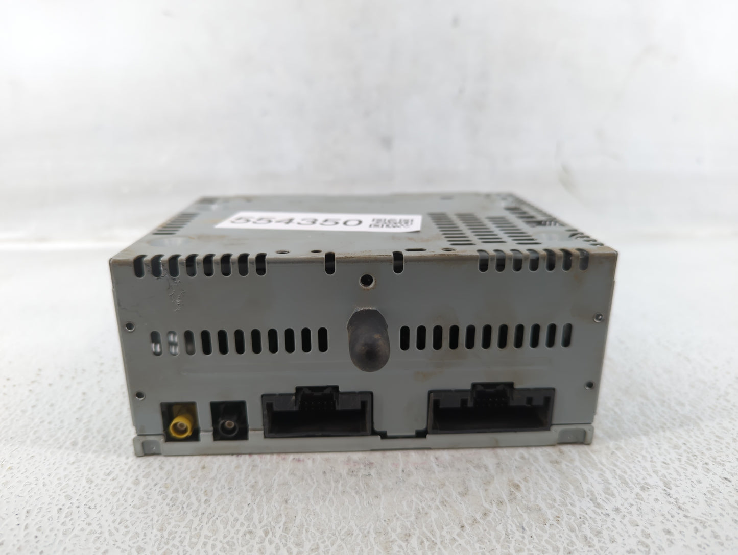 2016-2017 Ford Explorer Am Fm Cd Player Radio Receiver - Oemusedautoparts1.com