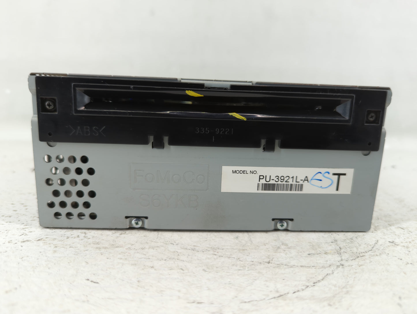 2016-2017 Ford Explorer Am Fm Cd Player Radio Receiver - Oemusedautoparts1.com