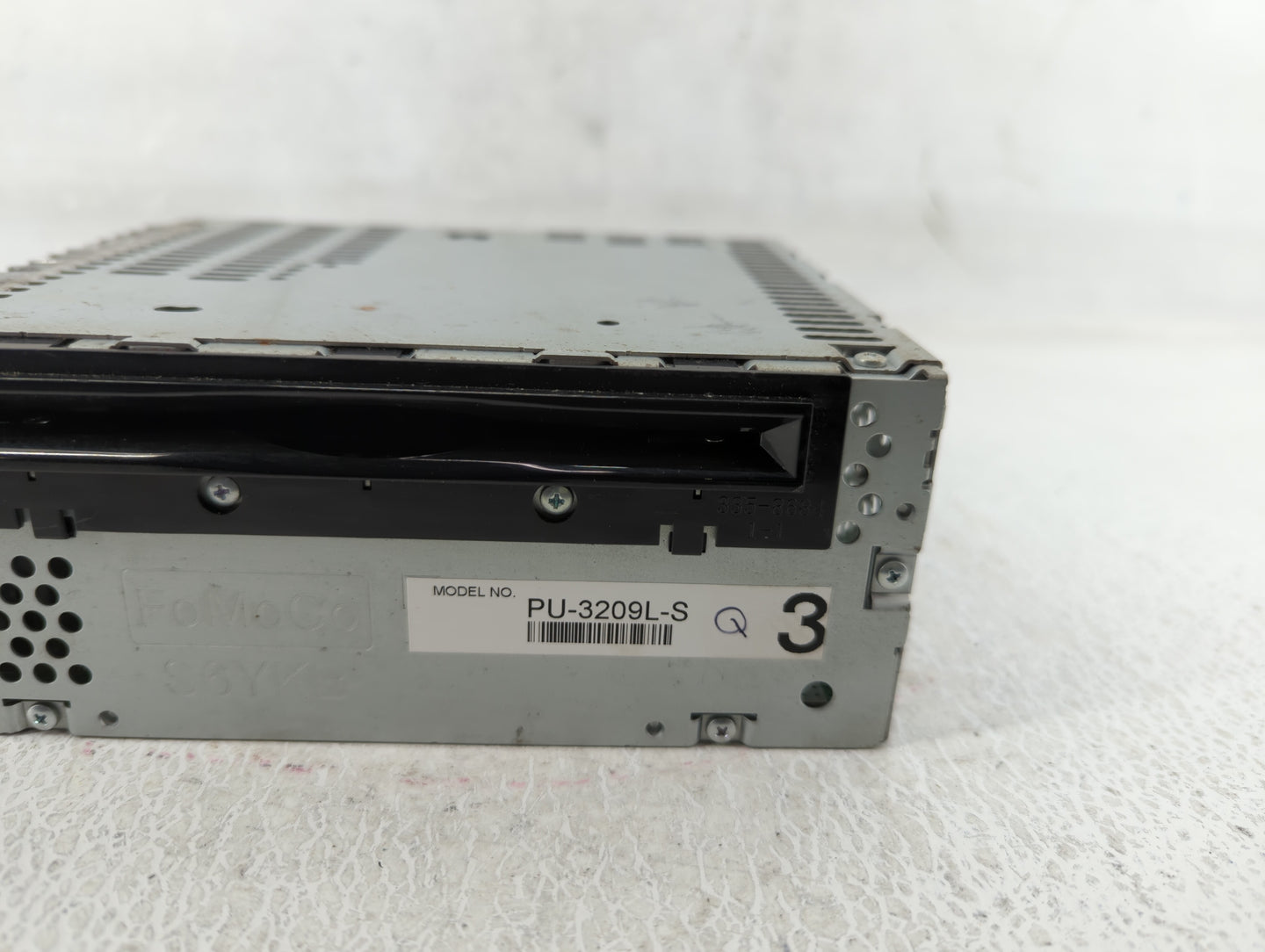 2016 Ford Explorer Am Fm Cd Player Radio Receiver - Oemusedautoparts1.com