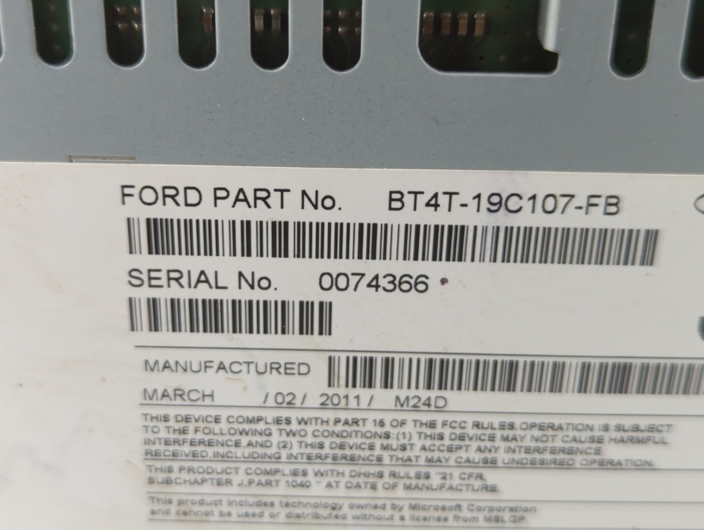 2016 Ford Explorer Am Fm Cd Player Radio Receiver - Oemusedautoparts1.com
