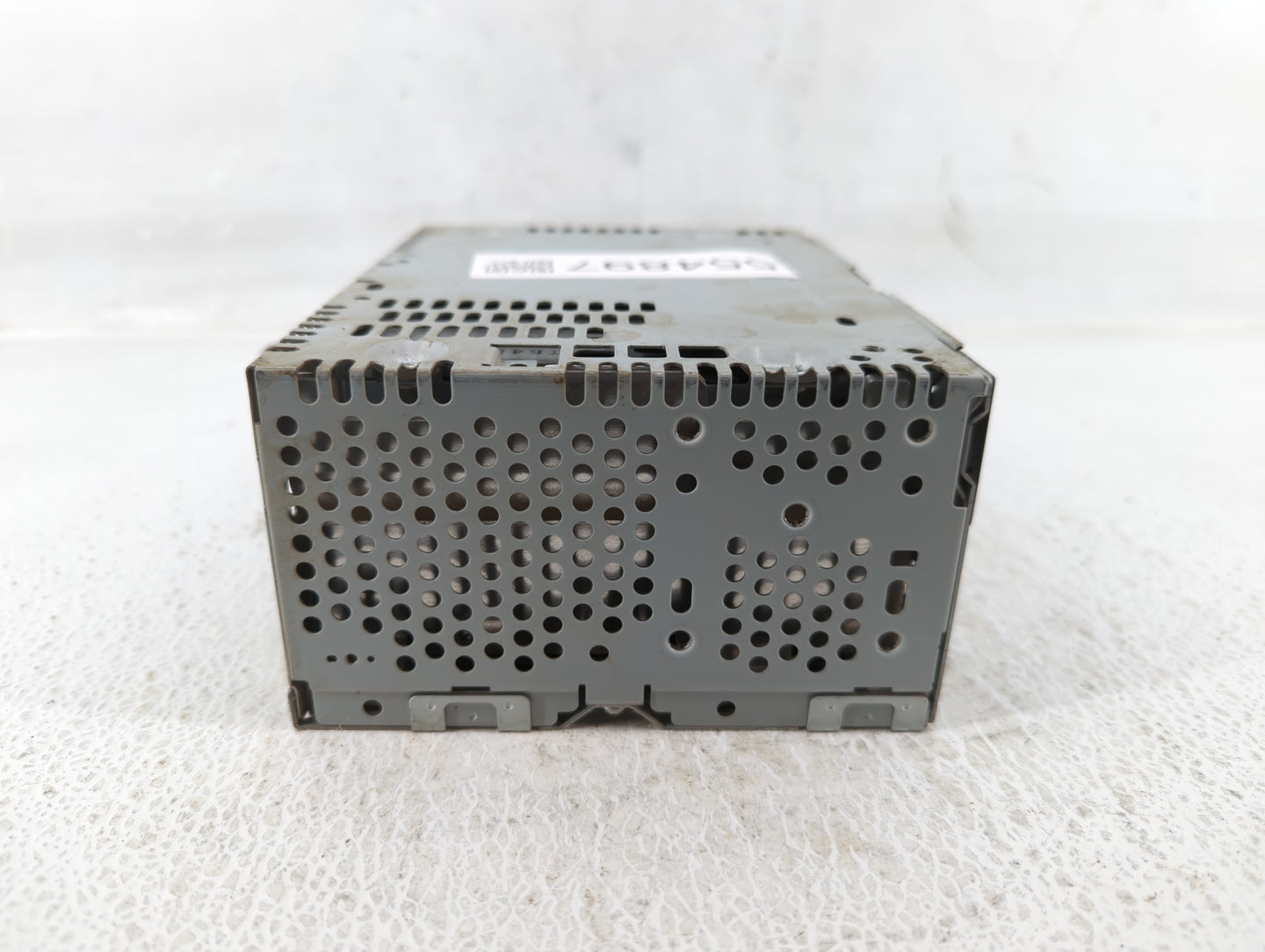 2016-2017 Ford Explorer Am Fm Cd Player Radio Receiver - Oemusedautoparts1.com