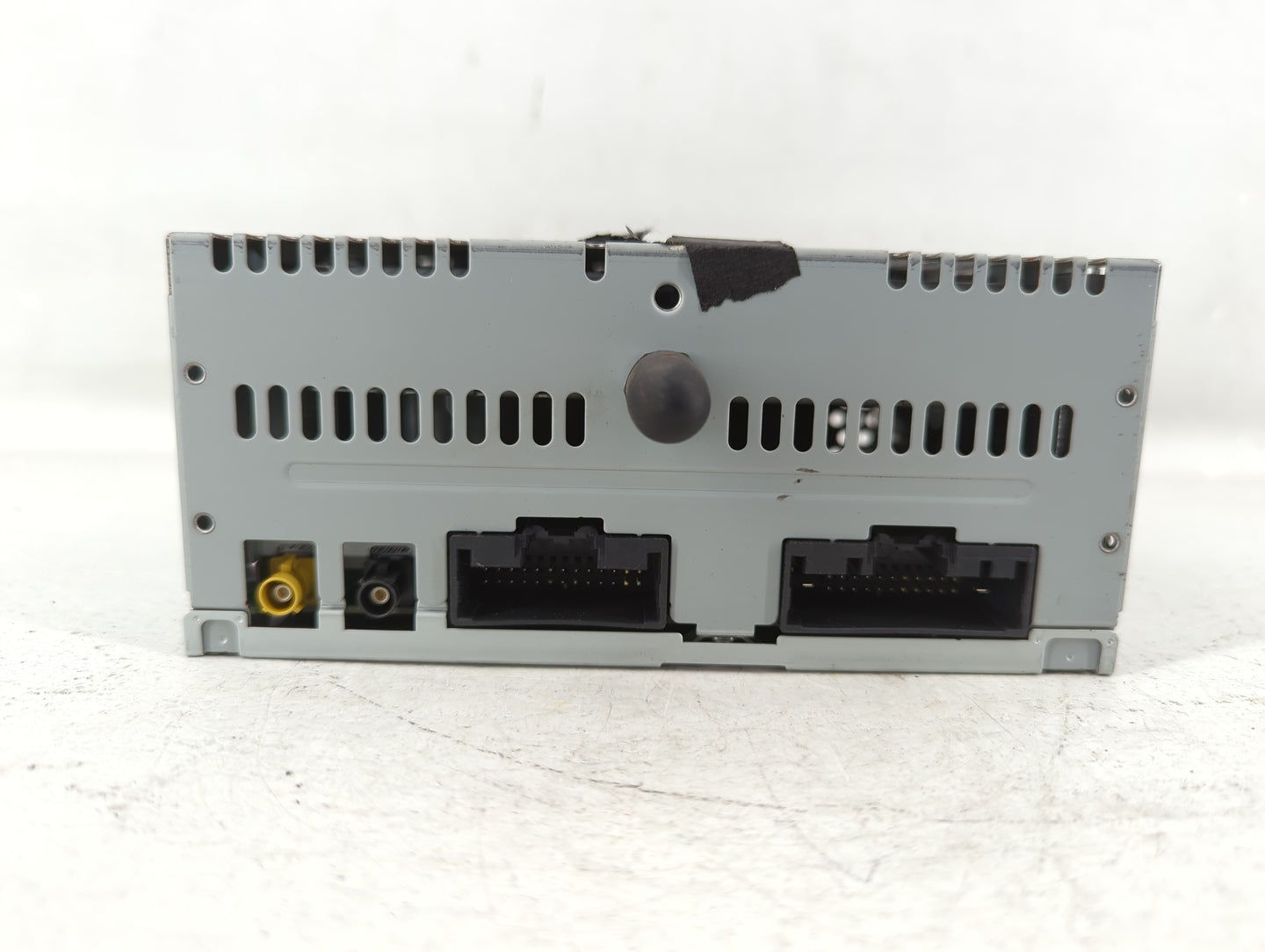 2016-2019 Ford Explorer Radio AM FM Cd Player Receiver Replacement P/N:GB5T-19C107-BG Fits Fits 2016 2017 2018 2019 OEM Used