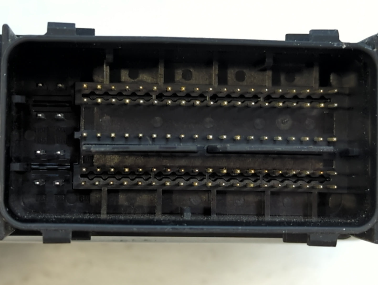 2016-2019 Ford Explorer PCM Engine Control Computer ECU ECM PCU OEM P/N:FB5A-12684-CA GB5A-12A650-YA Fits OEM Used Auto Part