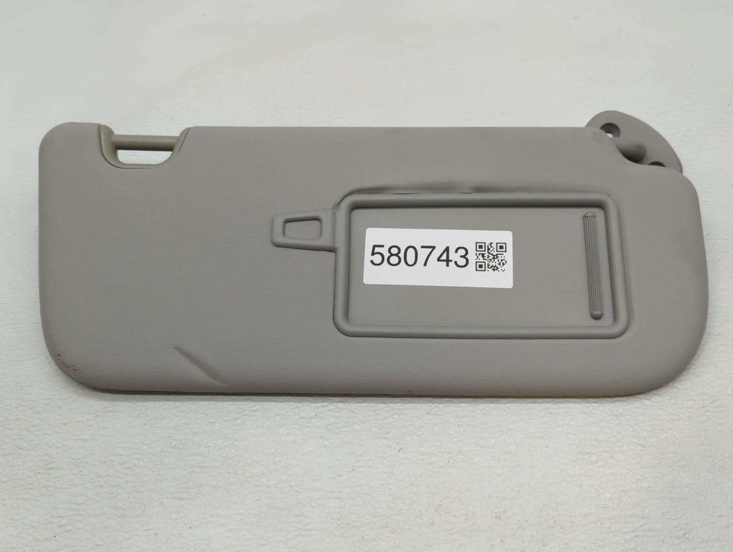 2016 Ford Explorer Sun Visor Shade Replacement Passenger Right Mirror Fits OEM Used Auto Parts - Oemusedautoparts1.com