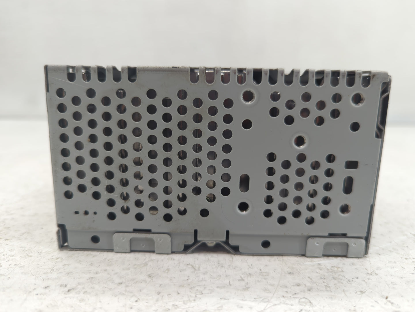 2016-2017 Ford Explorer Radio AM FM Cd Player Receiver Replacement P/N:GB5T-19C107-BG Fits Fits 2016 2017 OEM Used Auto Part