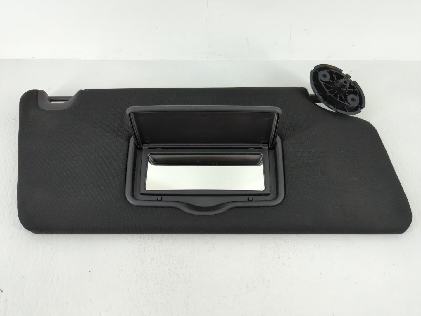 2016 Ford Explorer Sun Visor Shade Replacement Passenger Right Mirror Fits OEM Used Auto Parts - Oemusedautoparts1.com