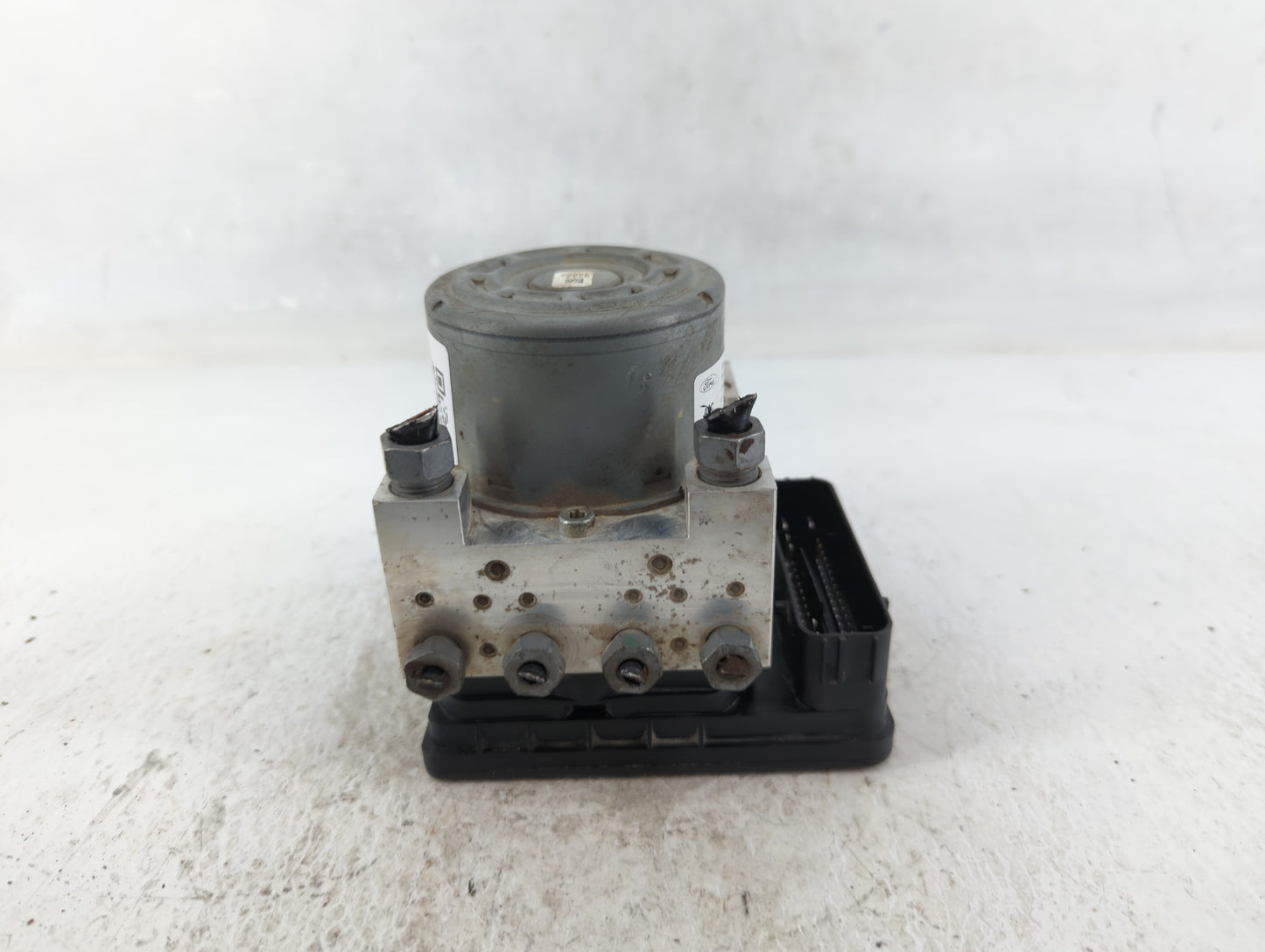 2016 Ford Explorer ABS Pump Control Module Replacement P/N:FB53-2C405-AF Fits OEM Used Auto Parts - Oemusedautoparts1.com