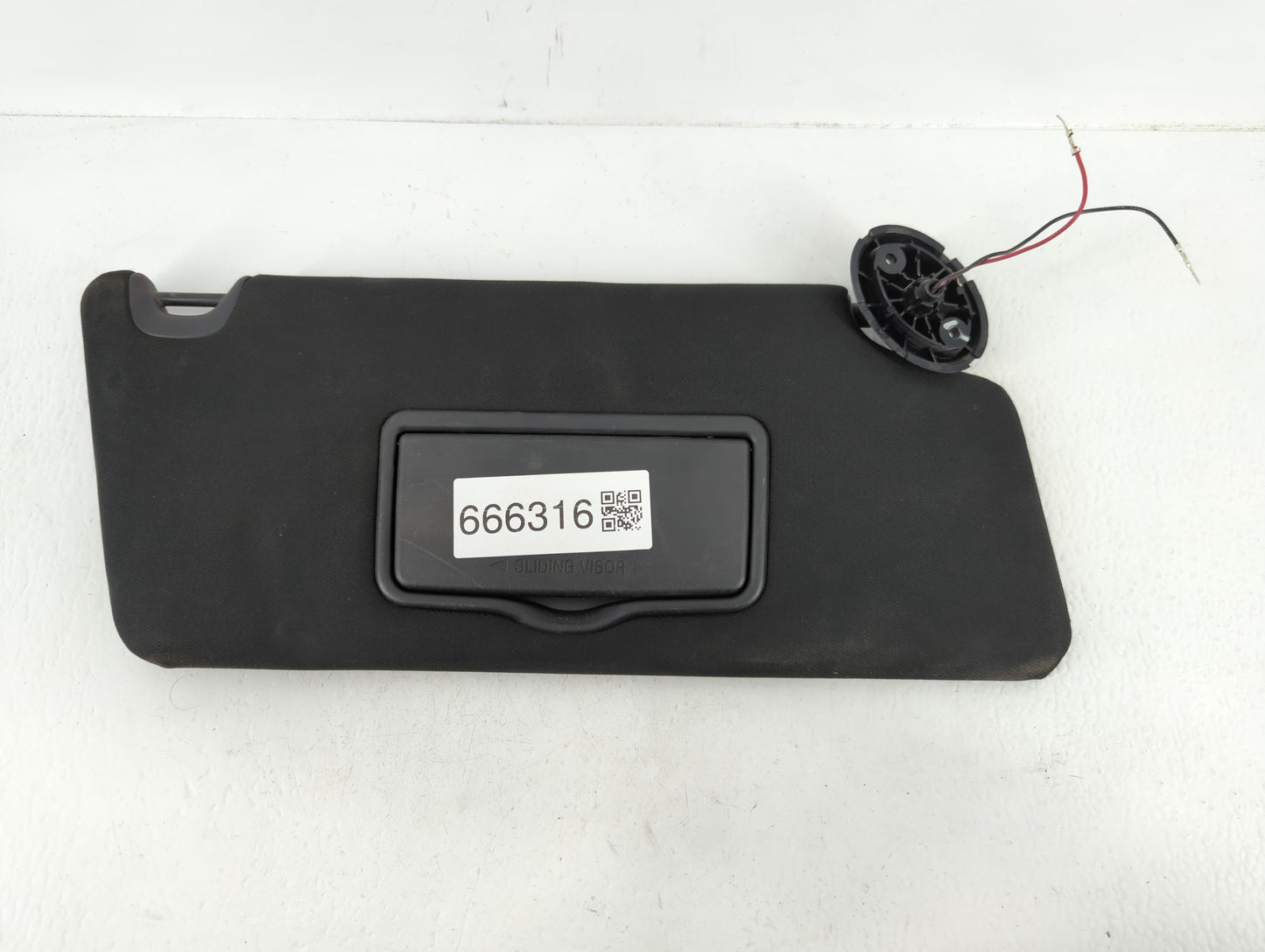 2016 Ford Explorer Sun Visor Shade Replacement Passenger Right Mirror Fits OEM Used Auto Parts - Oemusedautoparts1.com