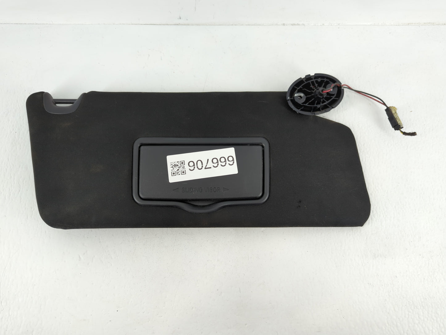 2016 Ford Explorer Sun Visor Shade Replacement Passenger Right Mirror Fits OEM Used Auto Parts - Oemusedautoparts1.com