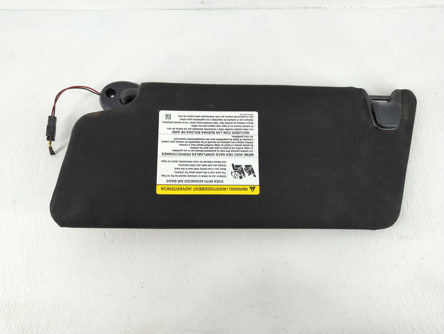 2016 Ford Explorer Sun Visor Shade Replacement Passenger Right Mirror Fits OEM Used Auto Parts - Oemusedautoparts1.com