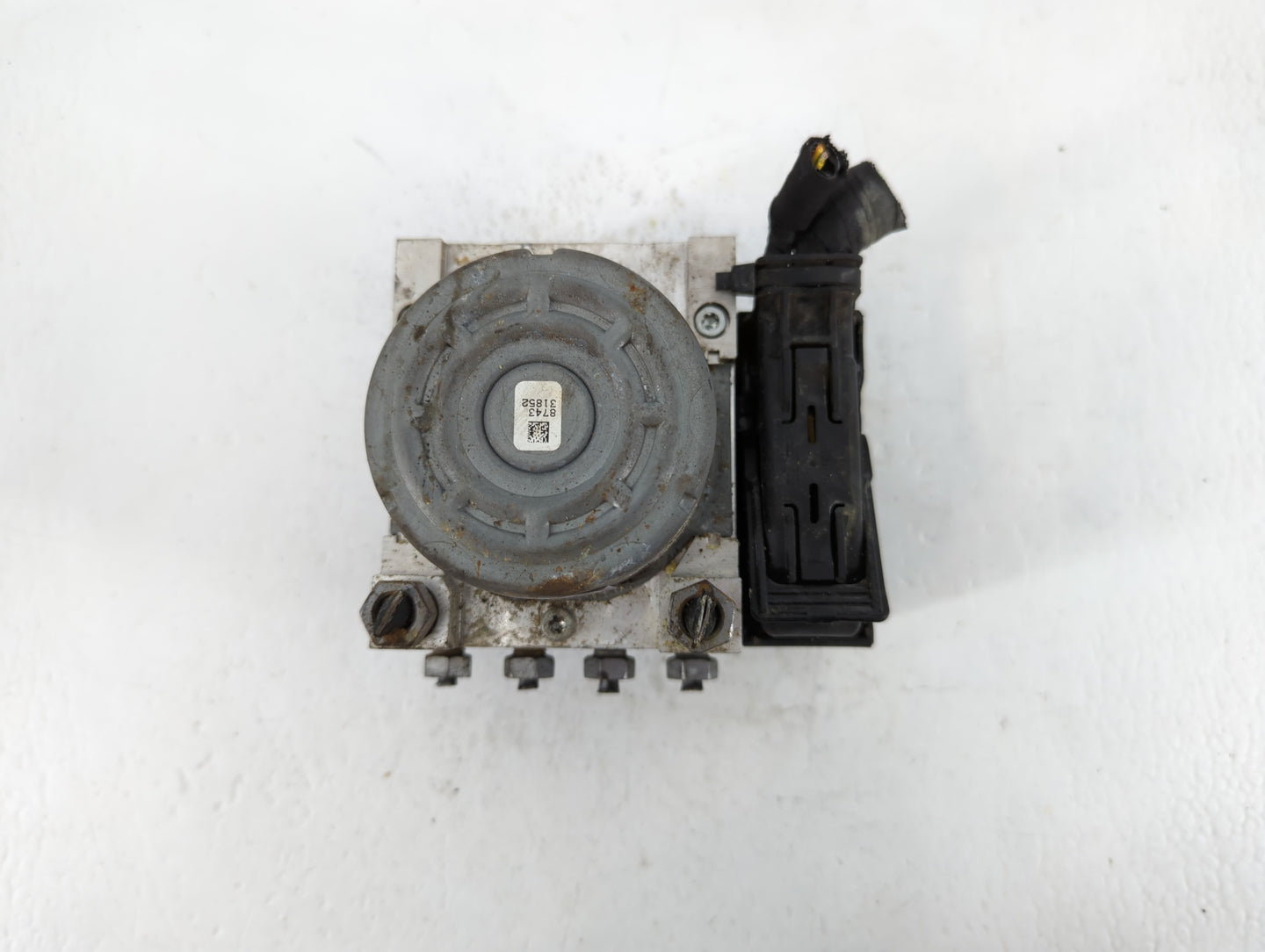 2016 Ford Explorer ABS Pump Control Module Replacement P/N:FB53-2C405-AF Fits OEM Used Auto Parts - Oemusedautoparts1.com