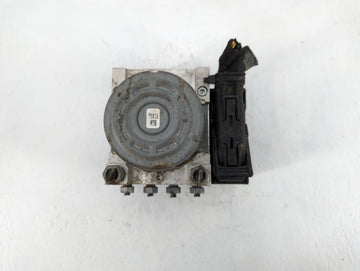 2016 Ford Explorer ABS Pump Control Module Replacement P/N:FB53-2C405-AF Fits OEM Used Auto Parts
