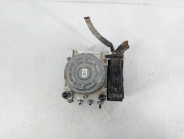 2016 Ford Explorer ABS Pump Control Module Replacement P/N:HB53-2C405-AC Fits OEM Used Auto Parts - Oemusedautoparts1.com