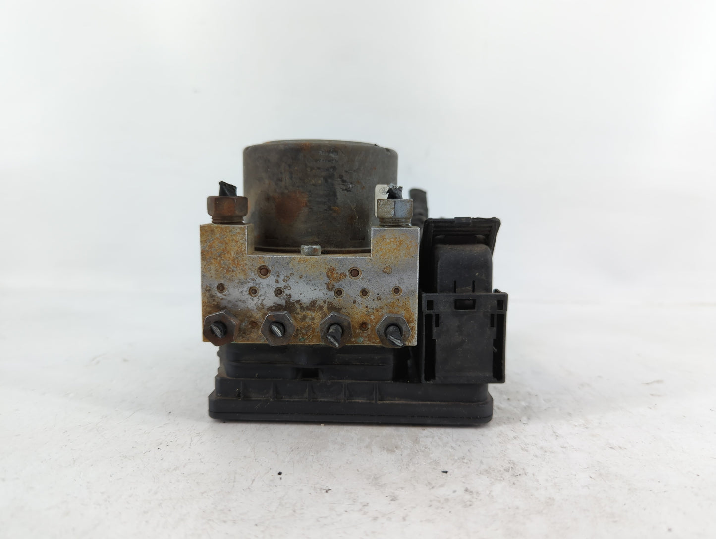 2016 Ford Explorer ABS Pump Control Module Replacement P/N:FB53-2C405-AE Fits OEM Used Auto Parts - Oemusedautoparts1.com