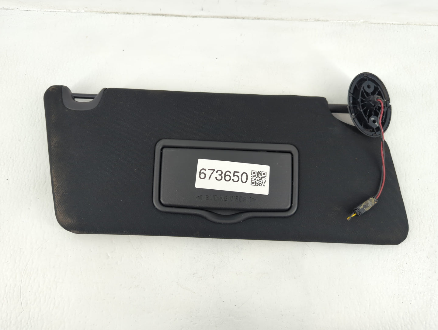 2016 Ford Explorer Sun Visor Shade Replacement Passenger Right Mirror Fits OEM Used Auto Parts - Oemusedautoparts1.com