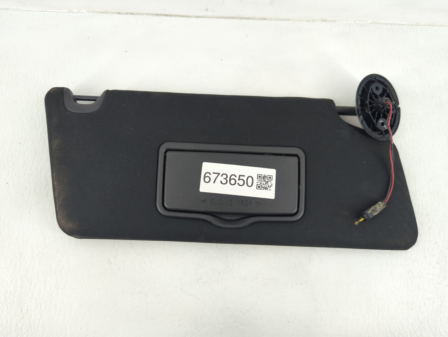 2016 Ford Explorer Sun Visor Shade Replacement Passenger Right Mirror Fits OEM Used Auto Parts - Oemusedautoparts1.com