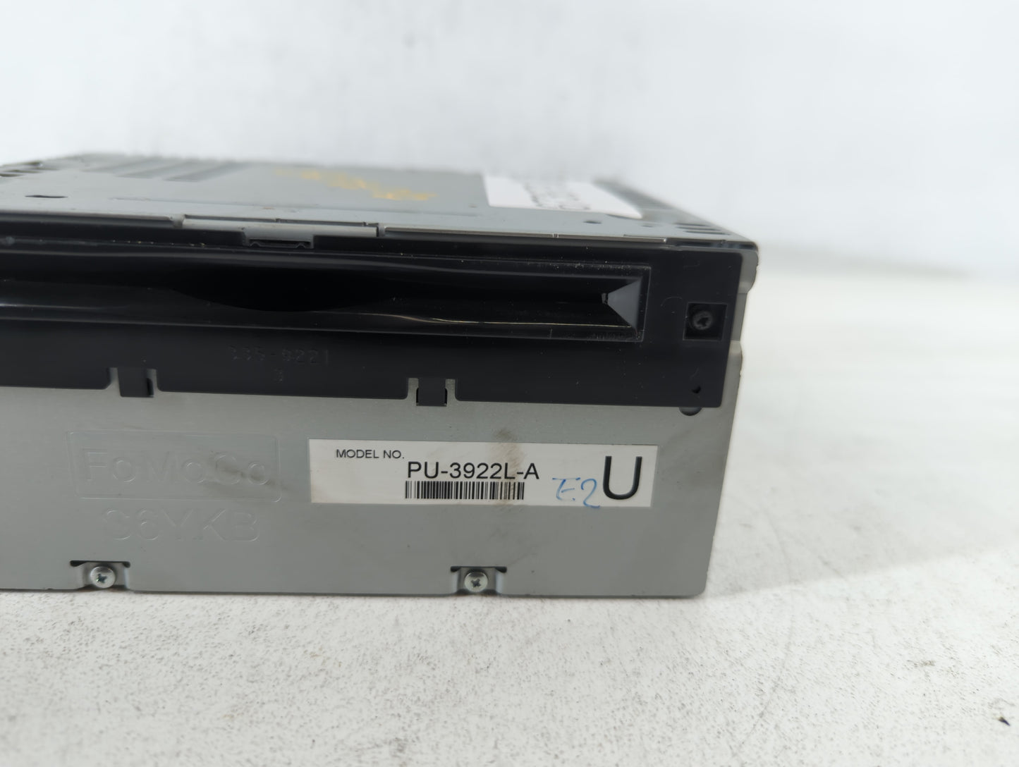 2016-2017 Ford Explorer Am Fm Cd Player Radio Receiver - Oemusedautoparts1.com