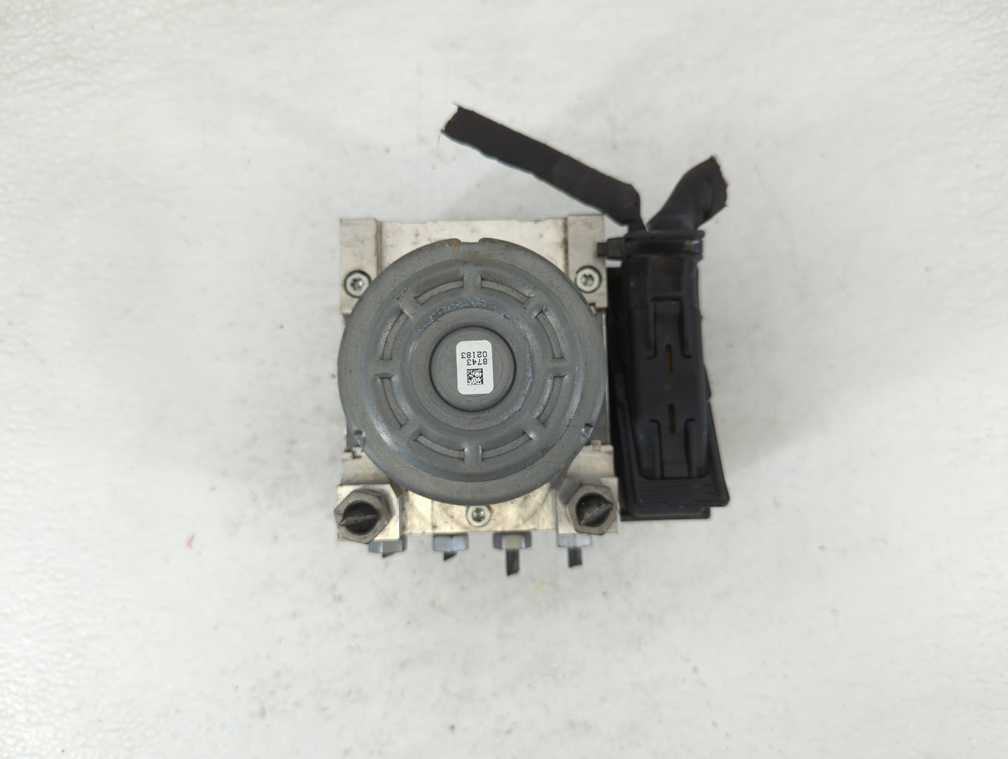 2016 Ford Explorer ABS Pump Control Module Replacement P/N:HB53-2C405-AC Fits OEM Used Auto Parts - Oemusedautoparts1.com