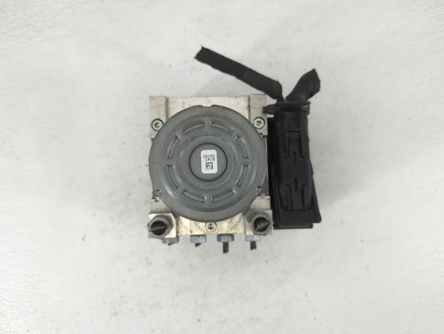 2016 Ford Explorer ABS Pump Control Module Replacement P/N:HB53-2C405-AC Fits OEM Used Auto Parts - Oemusedautoparts1.com