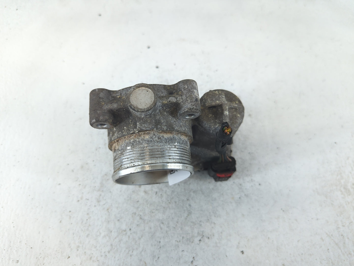 2016-2019 Ford Explorer Throttle Body P/N:CF335 DS7E-9F991-BB Fits Fits 2014 2015 2016 2017 2018 2019 2020 2021 2022 OEM Use