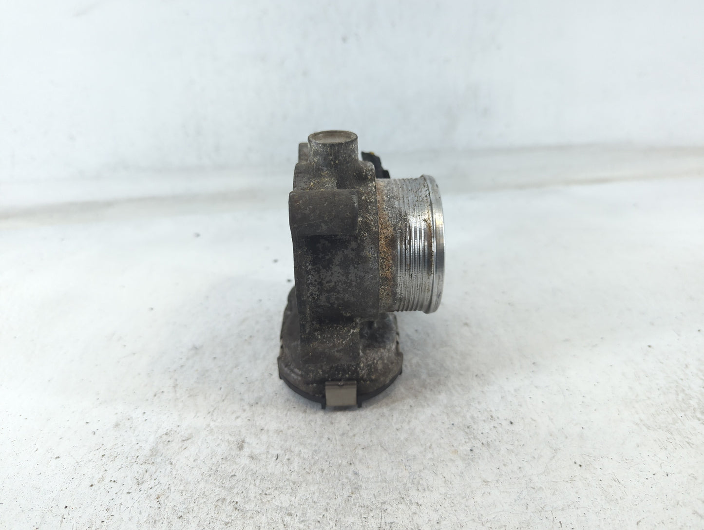 2016-2019 Ford Explorer Throttle Body P/N:CF335 DS7E-9F991-BB Fits Fits 2014 2015 2016 2017 2018 2019 2020 2021 2022 OEM Use