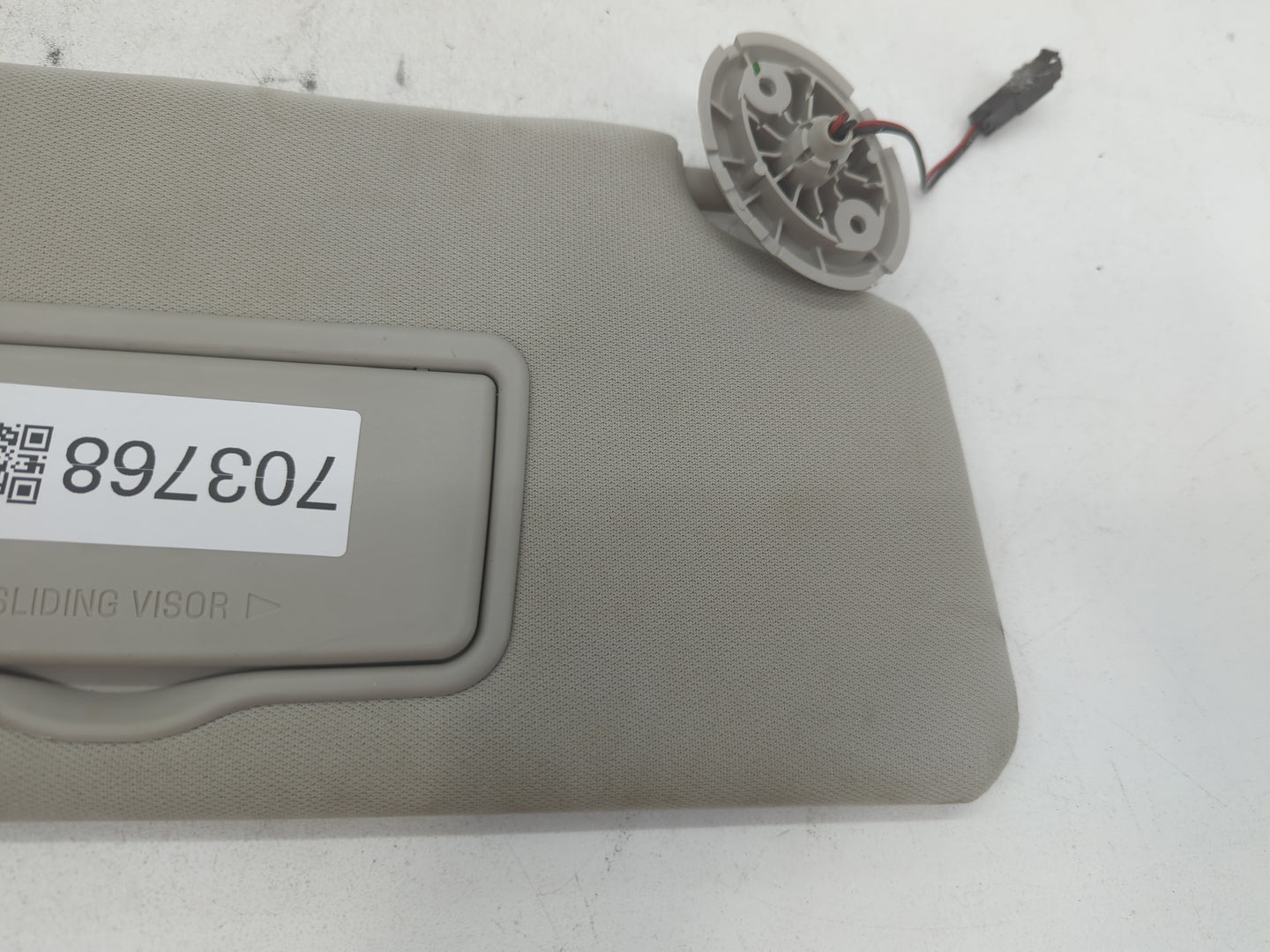 2016 Ford Explorer Sun Visor Shade Replacement Passenger Right Mirror Fits OEM Used Auto Parts - Oemusedautoparts1.com