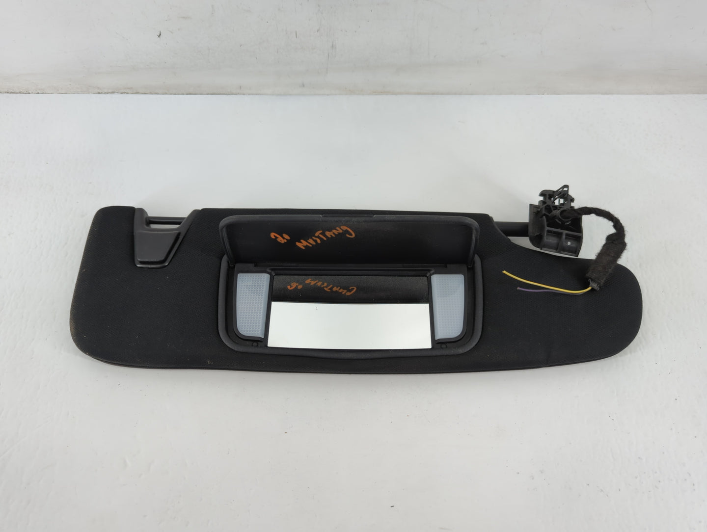 2016 Ford Explorer Sun Visor Shade Replacement Passenger Right Mirror Fits OEM Used Auto Parts - Oemusedautoparts1.com