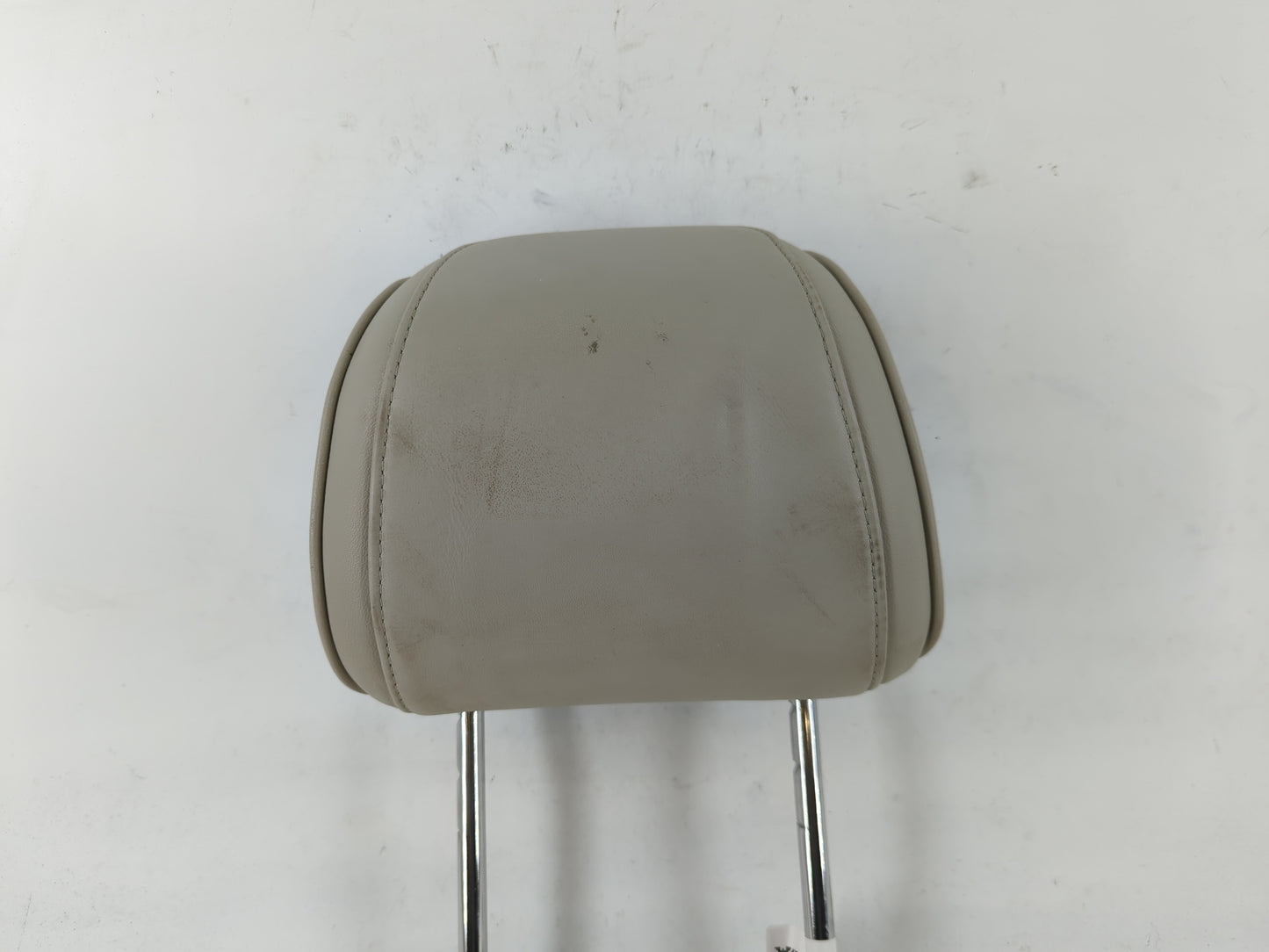 2016-2017 Ford Explorer Headrest Head Rest Front Driver Passenger Seat Fits Fits 2016 2017 OEM Used Auto Parts - Oemusedauto