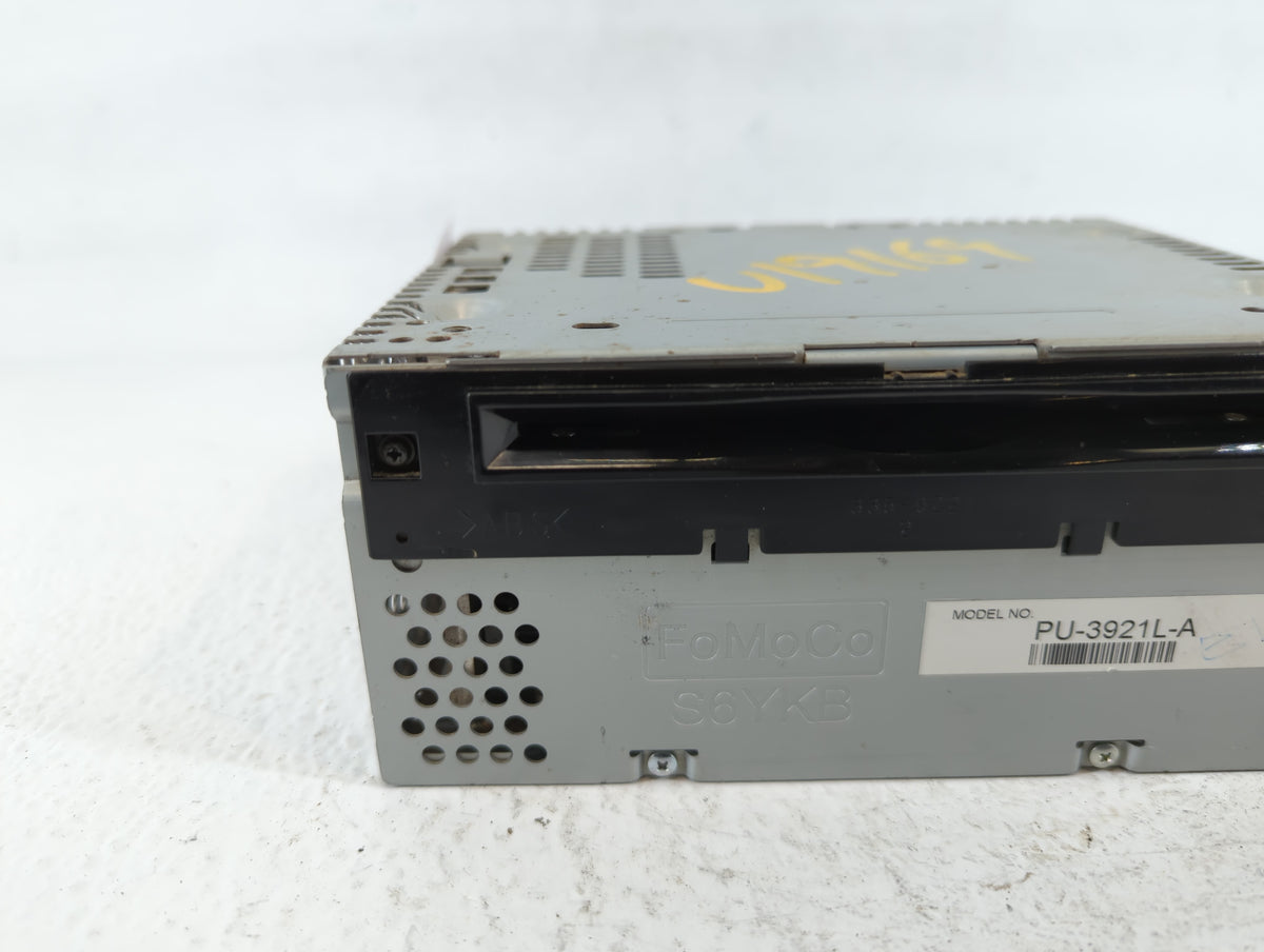 2016-2017 Ford Explorer Am Fm Cd Player Radio Receiver 716901 - Oemusedautoparts1.com