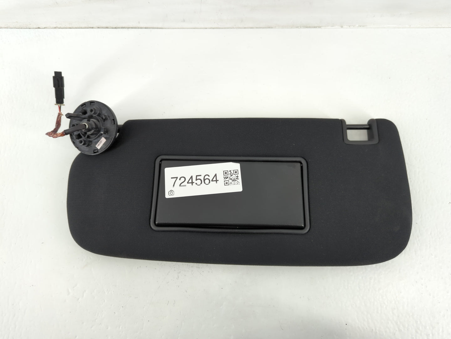 2016 Ford Explorer Sun Visor Shade Replacement Driver Left Mirror Fits OEM Used Auto Parts - Oemusedautoparts1.com