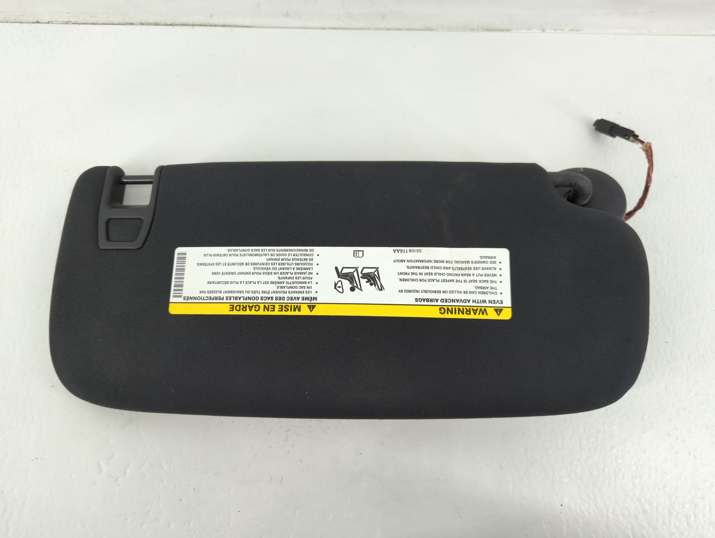 2016 Ford Explorer Sun Visor Shade Replacement Driver Left Mirror Fits OEM Used Auto Parts - Oemusedautoparts1.com