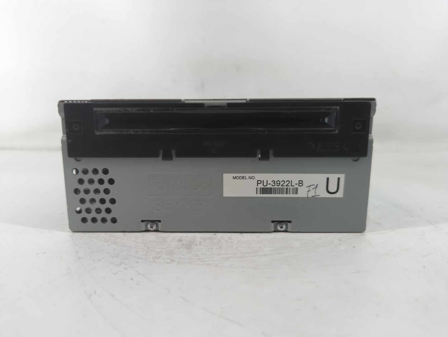 2016-2017 Ford Explorer Am Fm Cd Player Radio Receiver - Oemusedautoparts1.com