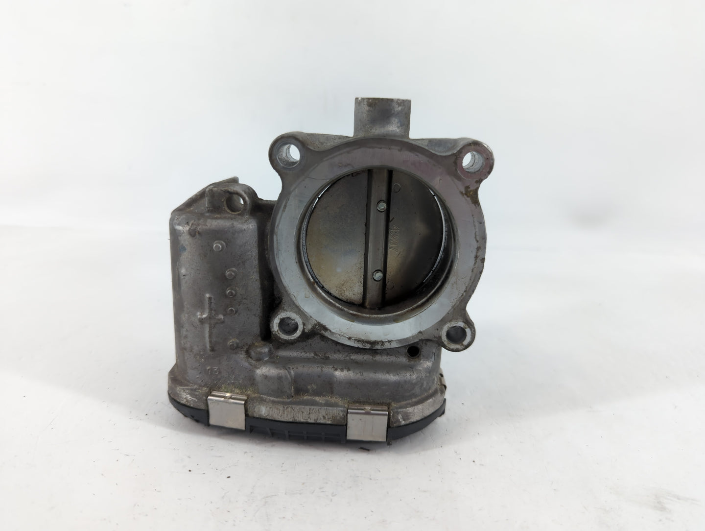 2016-2019 Ford Explorer Throttle Body P/N:AA5E-9F991-BB Fits Fits 2014 2015 2016 2017 2018 2019 2020 2021 2022 OEM Used Auto