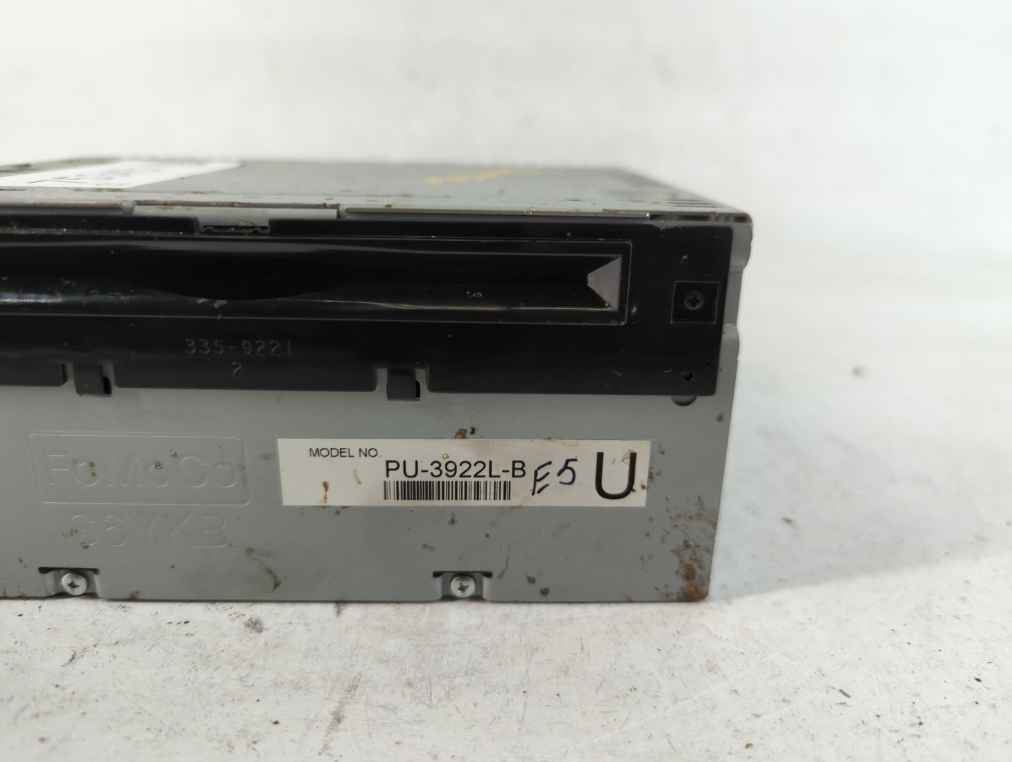 2016-2017 Ford Explorer Radio AM FM Cd Player Receiver Replacement P/N:GB5T-19C107-BG Fits Fits 2016 2017 OEM Used Auto Part