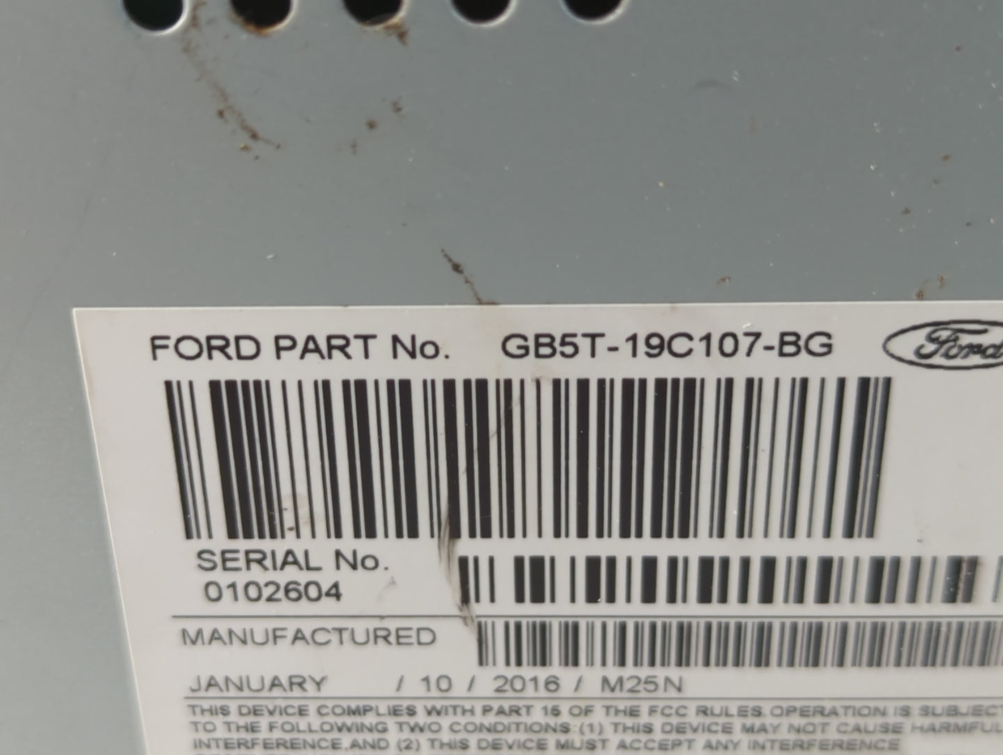 2016-2017 Ford Explorer Radio AM FM Cd Player Receiver Replacement P/N:GB5T-19C107-BG Fits Fits 2016 2017 OEM Used Auto Part