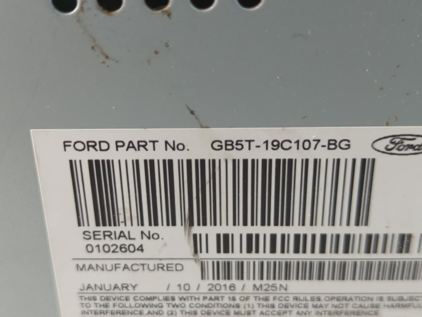 2016-2017 Ford Explorer Radio AM FM Cd Player Receiver Replacement P/N:GB5T-19C107-BG Fits Fits 2016 2017 OEM Used Auto Part
