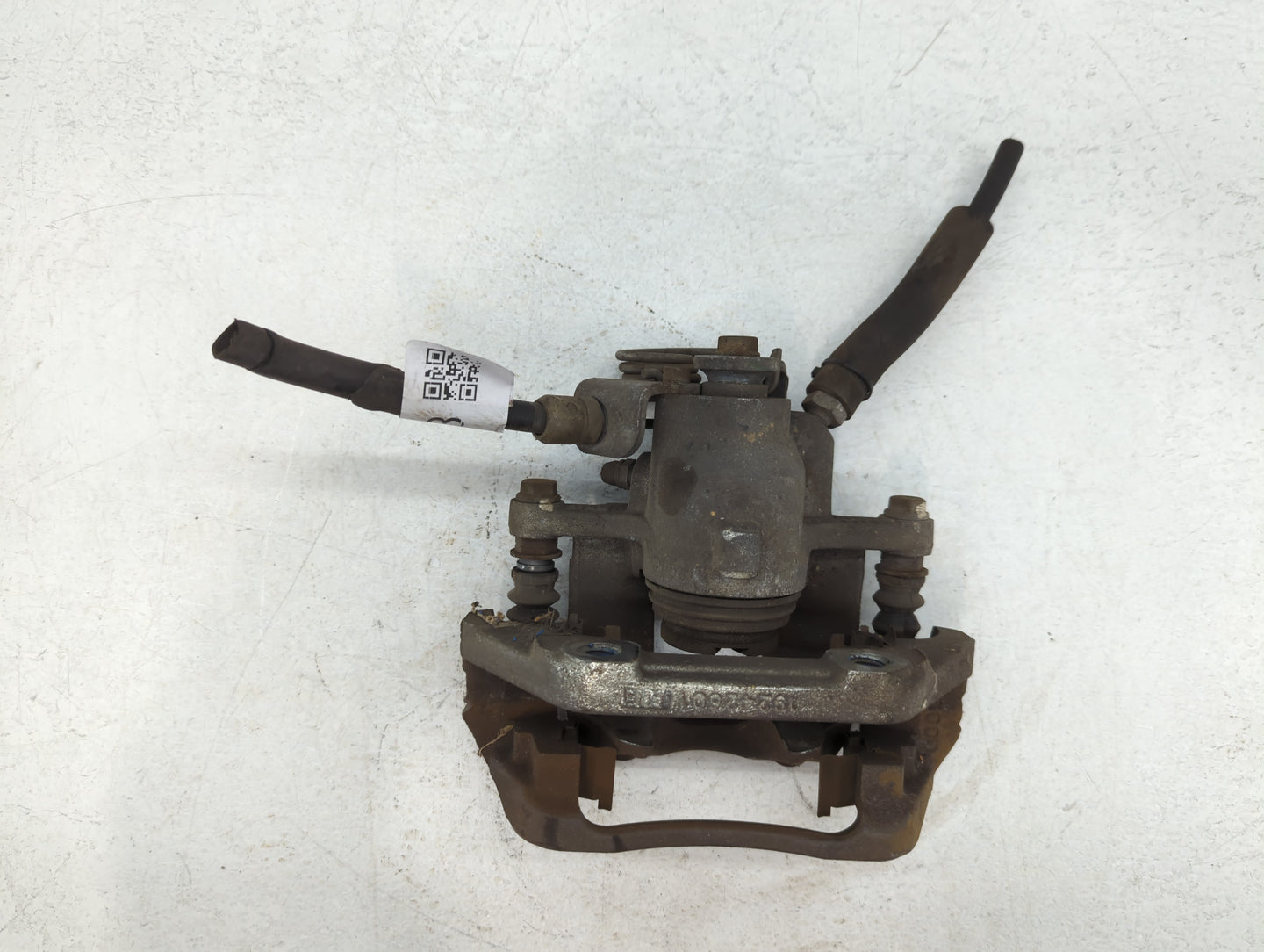 2011-2019 Ford Explorer Front Passenger Right Brake Caliper - Oemusedautoparts1.com