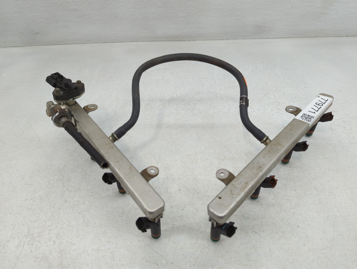 2016 Ford Explorer Fuel Injectors P/N:A 051207A 9F792-ED Fits OEM Used Auto Parts - Oemusedautoparts1.com