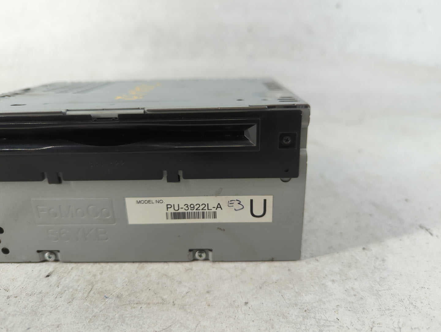 2016-2017 Ford Explorer Radio AM FM Cd Player Receiver Replacement P/N:GB5T-19C107-BF Fits Fits 2016 2017 OEM Used Auto Part