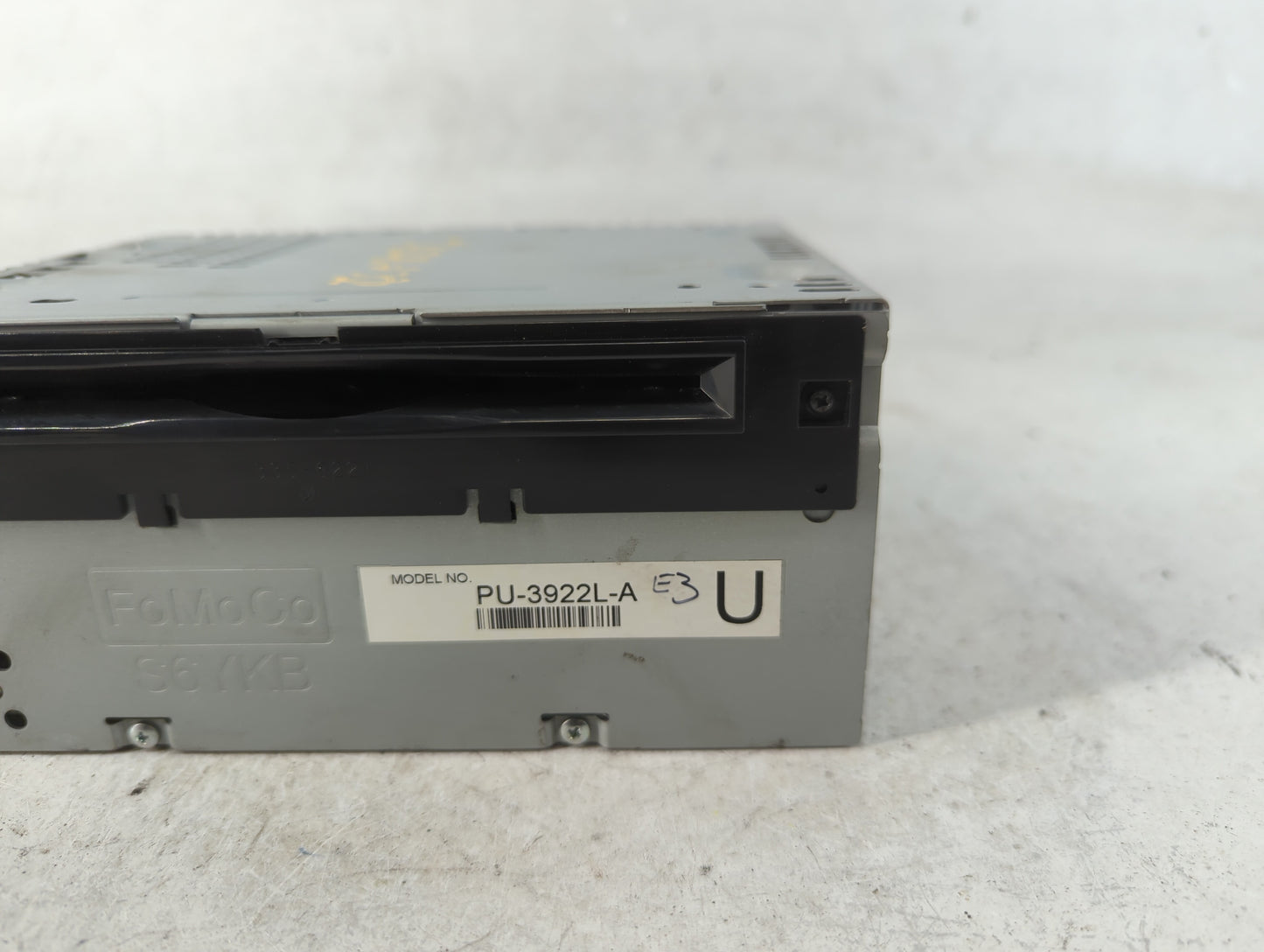 2016-2017 Ford Explorer Radio AM FM Cd Player Receiver Replacement P/N:GB5T-19C107-BF Fits Fits 2016 2017 OEM Used Auto Part